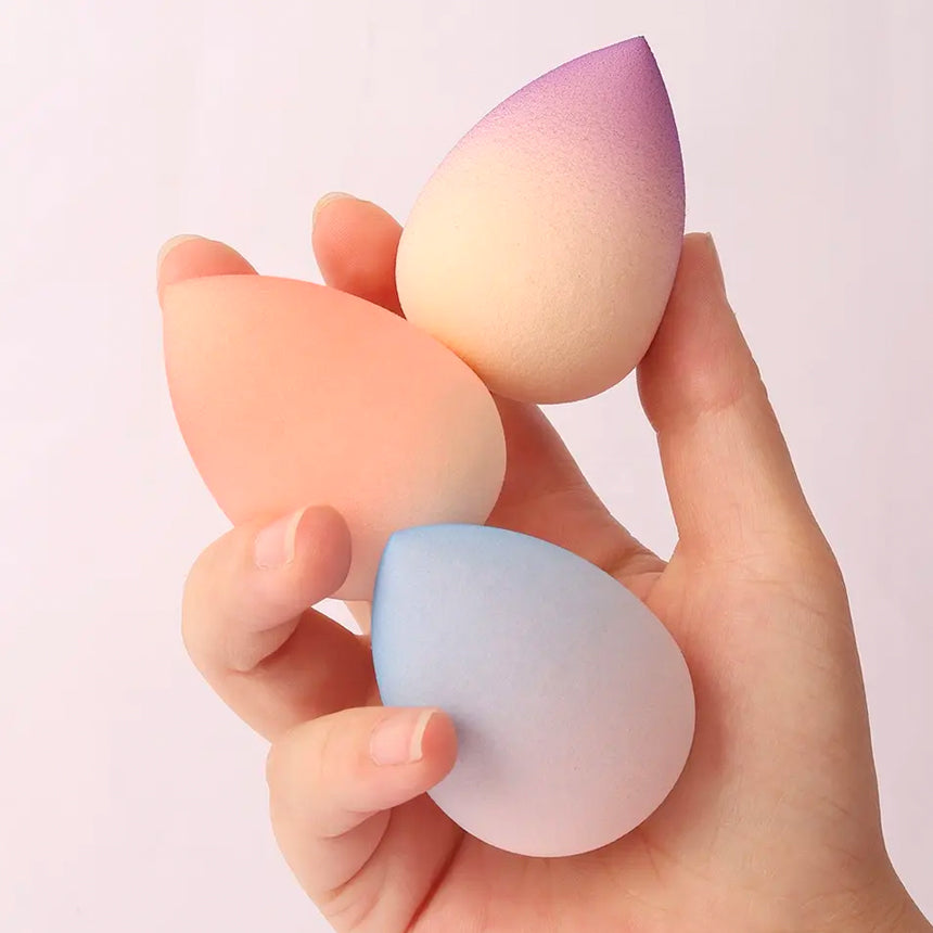 Compact Cat Paw Beauty Blender